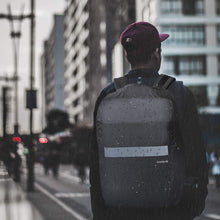 Load image into Gallery viewer, Inateck Travel Carry-On Luggage Backpack 30L- Black [product_type] endbag endbag.myshopify.com [variant_title]
