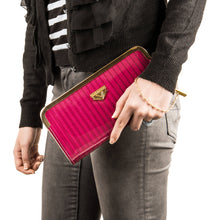 Load image into Gallery viewer, Women&#39;s Glossy Clutch Evening Wristlet Purse with Cell Phone Compartment [product_type] endbag endbag.myshopify.com [variant_title]

