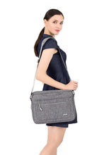 Load image into Gallery viewer, Mosiso Messenger Laptop Shoulder Bag for 15-15.6 Inch [product_type] endbag endbag.myshopify.com [variant_title]
