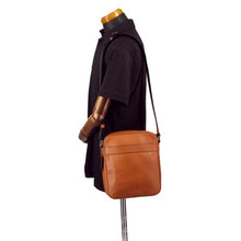 Load image into Gallery viewer, COACH Harles Flight Bag In Smooth Leather Shoulder Bag in Saddle [product_type] endbag endbag.myshopify.com [variant_title]
